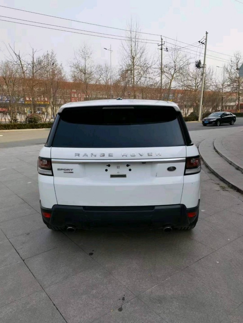 北京14年路虎揽胜运动7