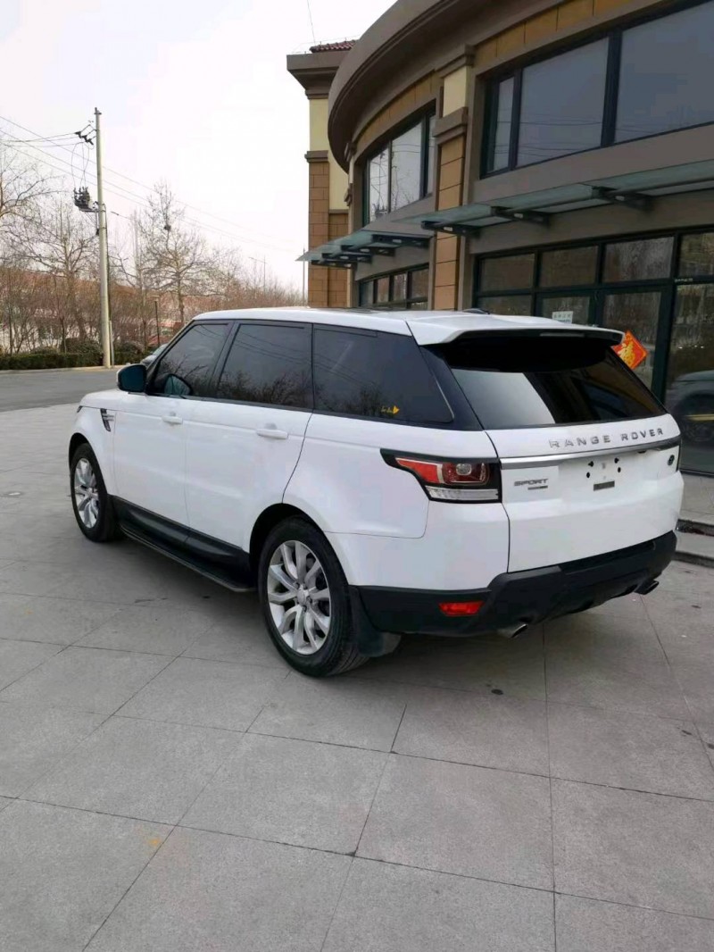 北京14年路虎揽胜运动8