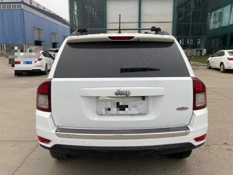 沈陽17年Jeep指南者9