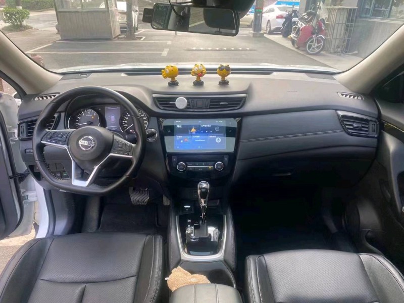 常德20年日產奇駿5