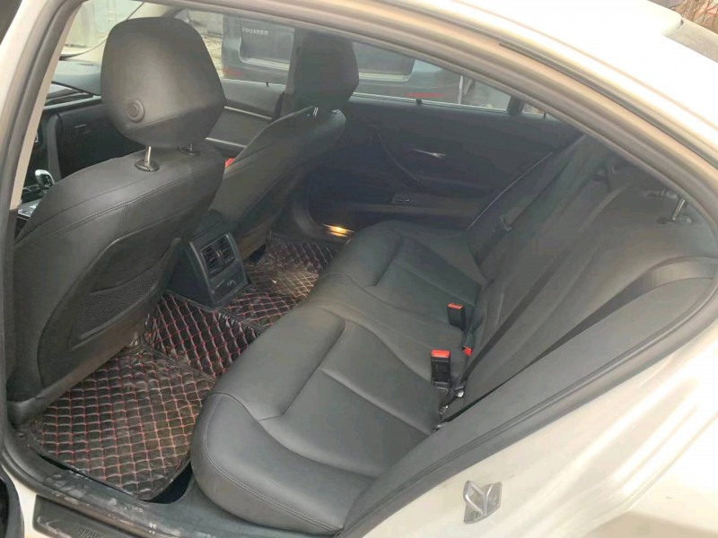 北京19年宝马3系5