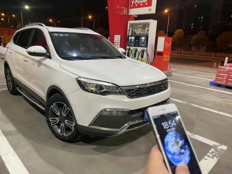 潛江17年獵豹汽車CS102