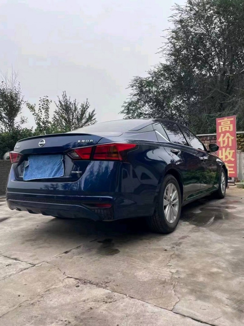 邯鄲20年日產天籟6