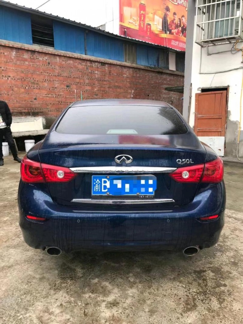 重慶17年英菲尼迪Q50L8