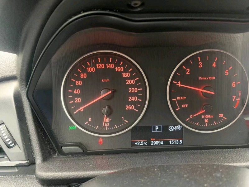 北京18年宝马2系5