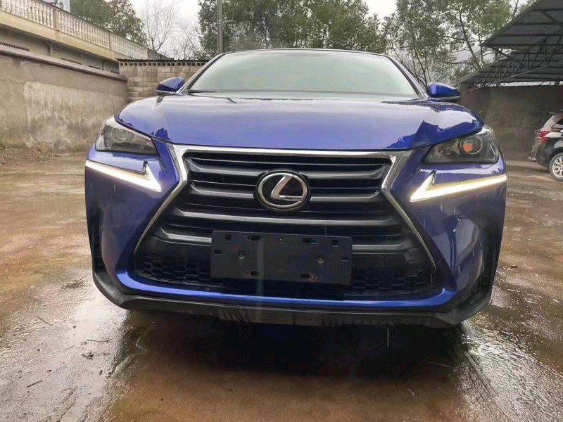 北京15年雷克萨斯NX1