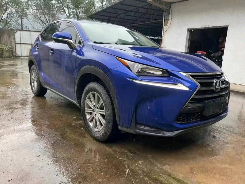 北京15年雷克萨斯NX3