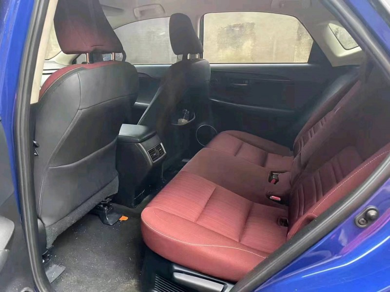 北京15年雷克萨斯NX6