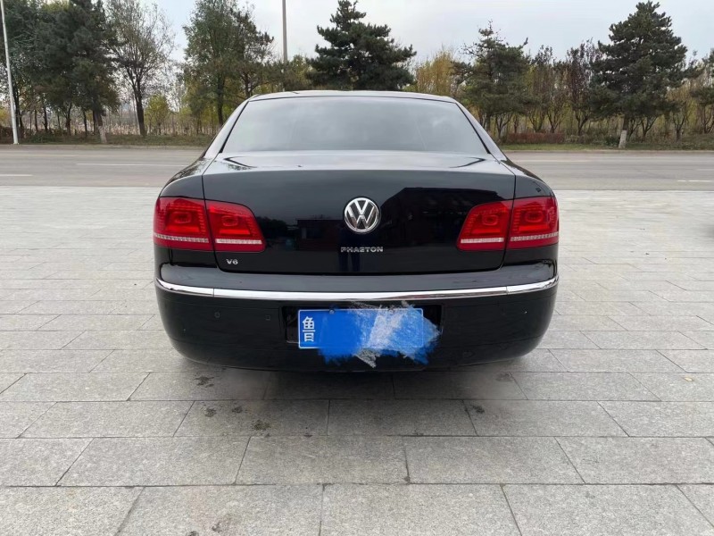 北京12年大众辉腾9