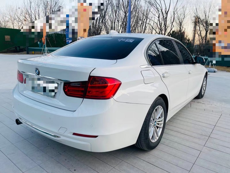 北京15年宝马3系8