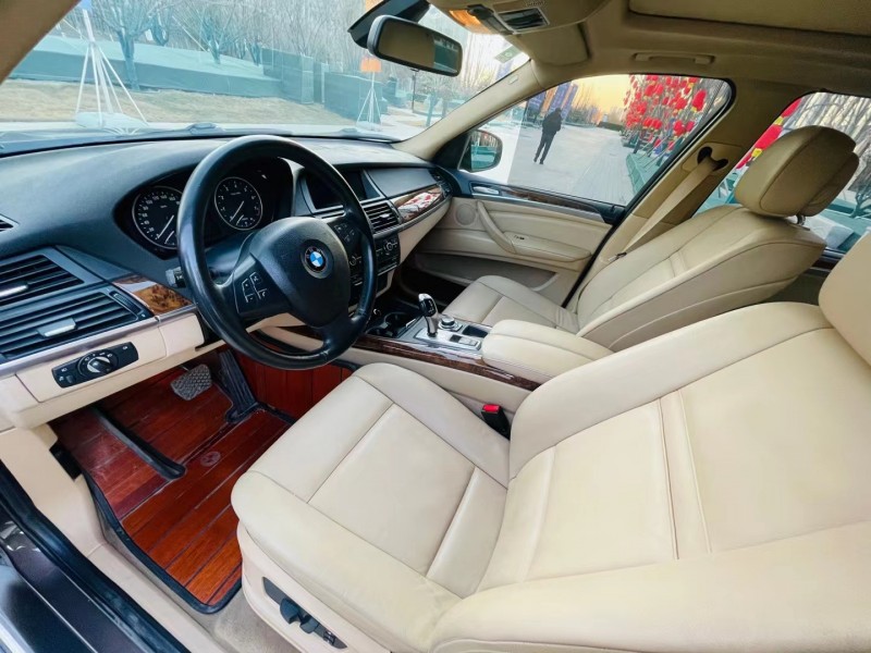 北京14年宝马X54