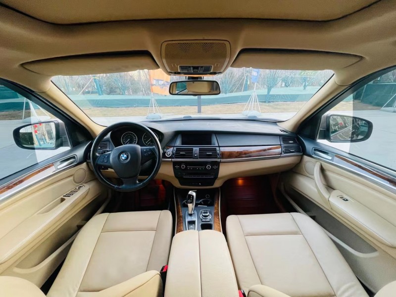 北京14年宝马X55