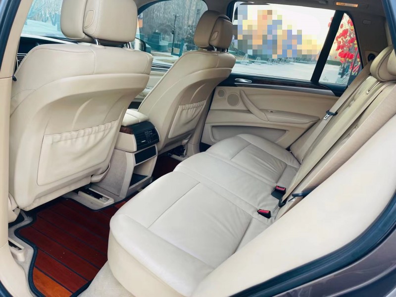 北京14年宝马X56