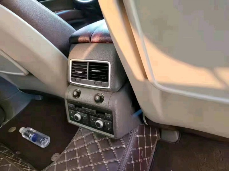 承德08年奧迪Q77