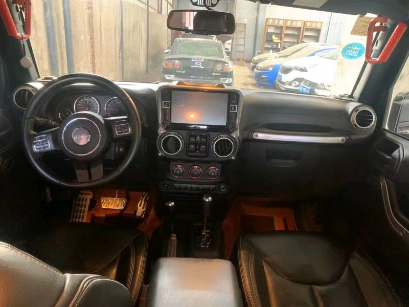 天津18年Jeep牧馬人2