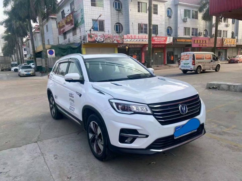 湛江19年長安汽車CS752