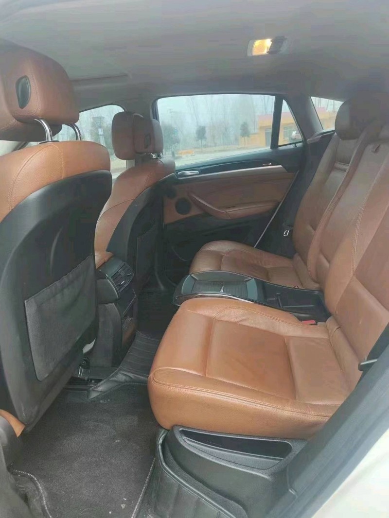 北京14年宝马X65