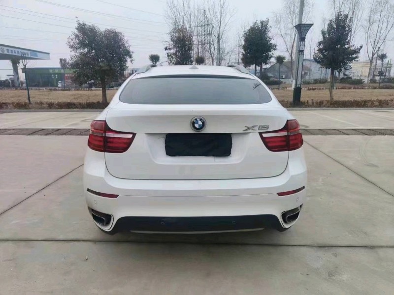 北京14年宝马X66