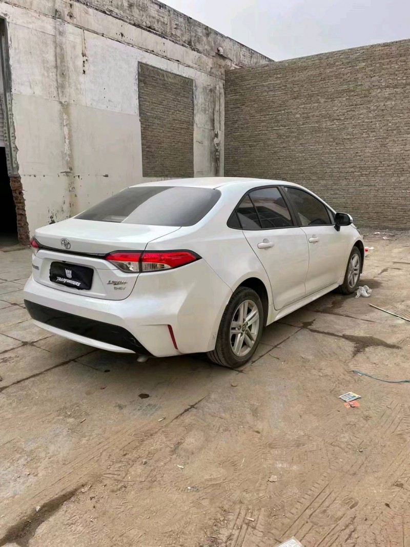 北京20年丰田雷凌8