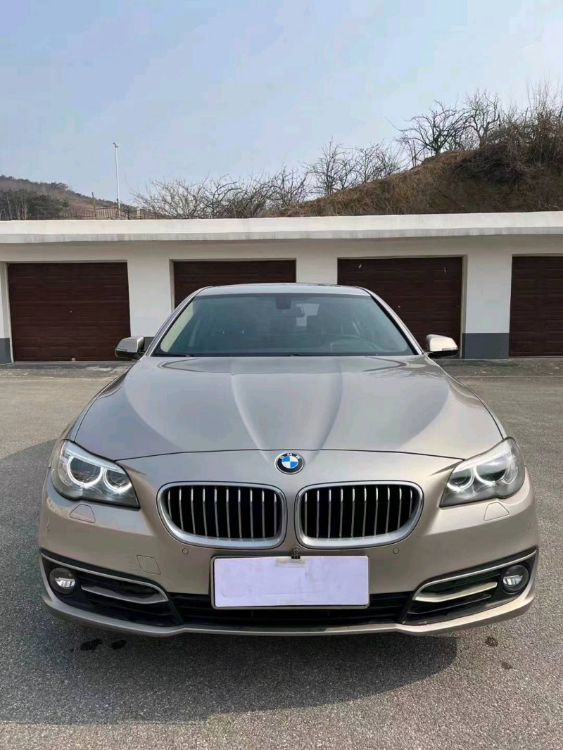 北京16年宝马5系1