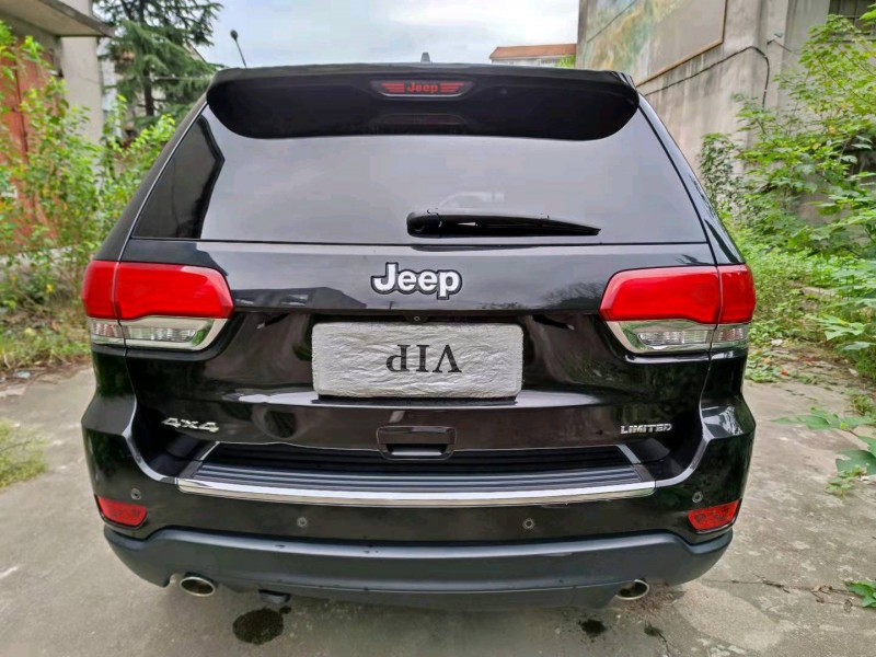 北京17年Jeep大切諾基1