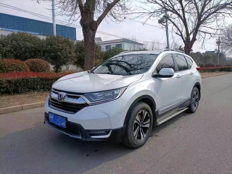 泰安18年本田CR-V3