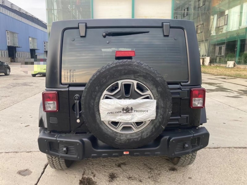 沈陽17年Jeep牧馬人9