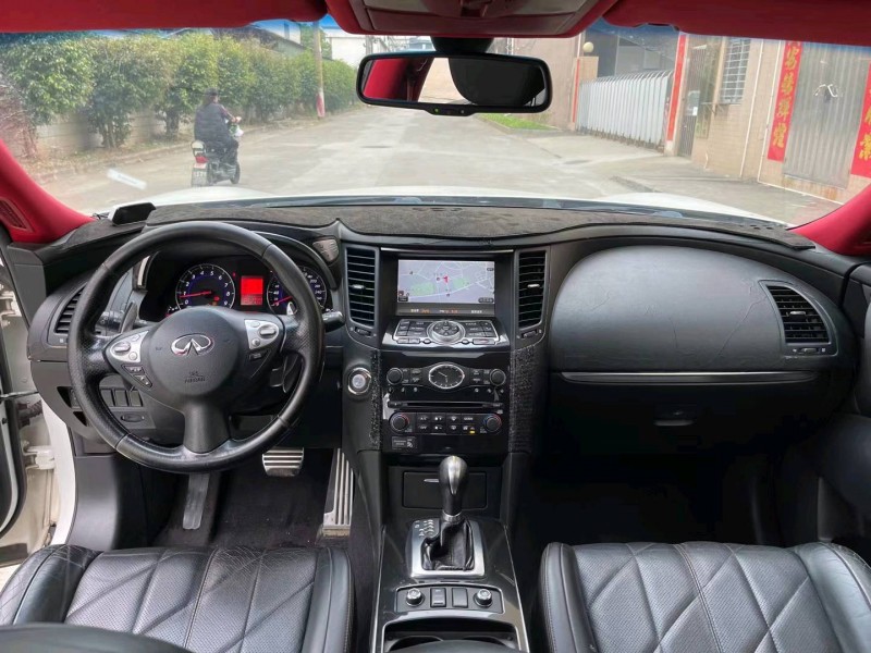東莞11年英菲尼迪FX358