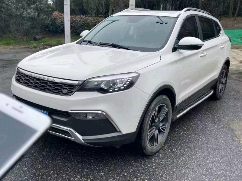 咸寧17年獵豹汽車CS103