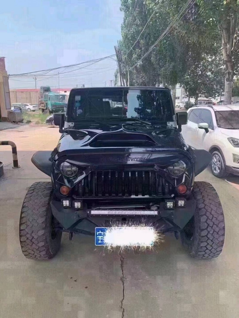 保定14年Jeep牧馬人1