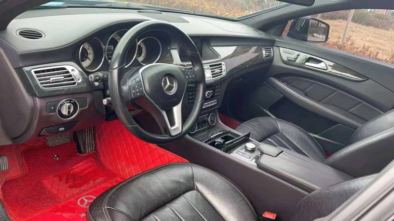 北京13年奔驰CLS4