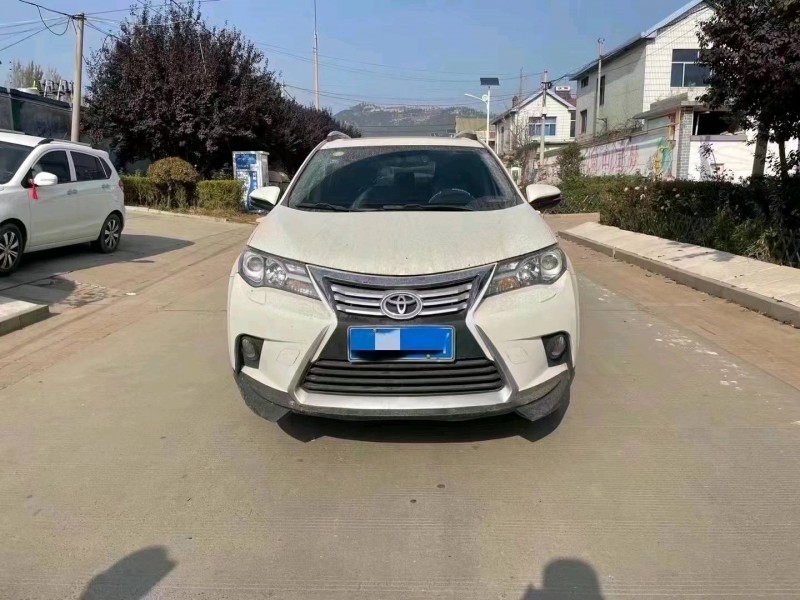 泰安16年豐田RAV4榮放9