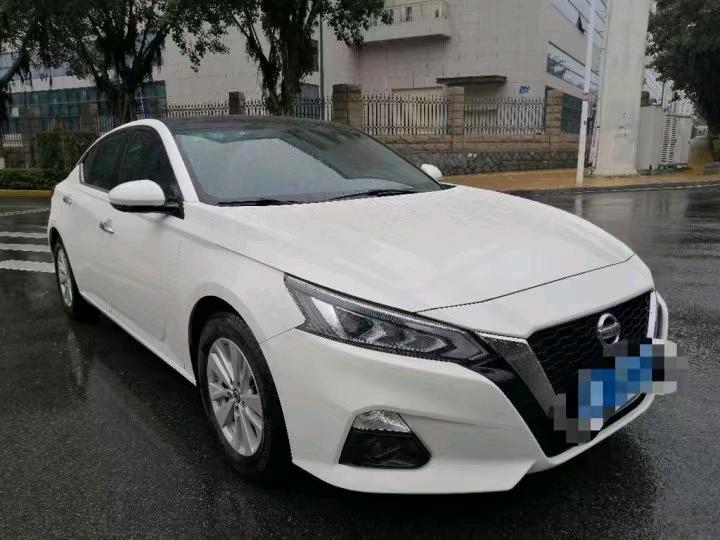 寧德20年日產天籟2