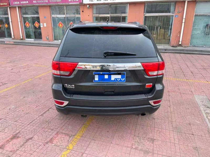 泰安11年Jeep大切諾基6