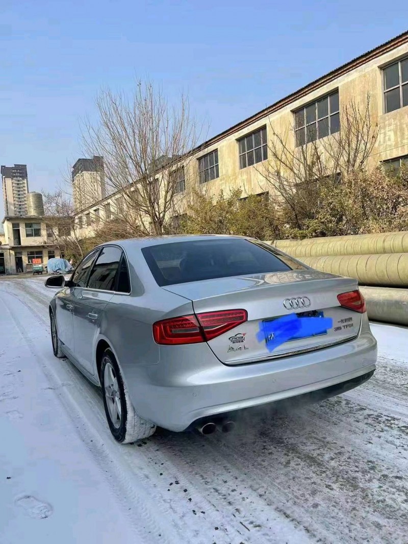 濟寧14年奧迪A4L8