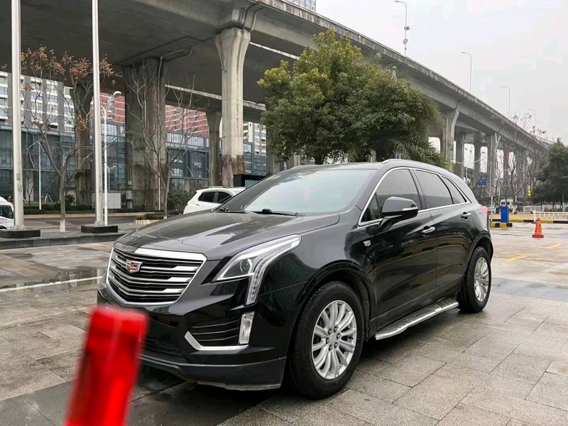 荊州16年凱迪拉克XT52