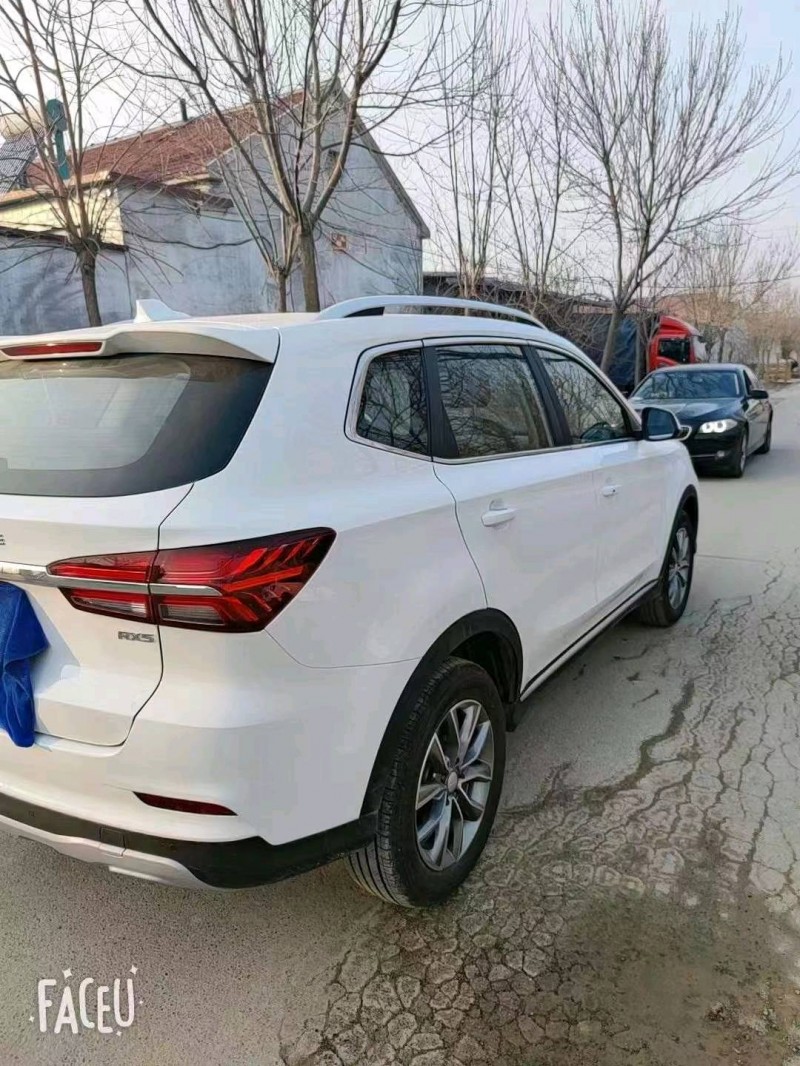 濟寧21年榮威RX58
