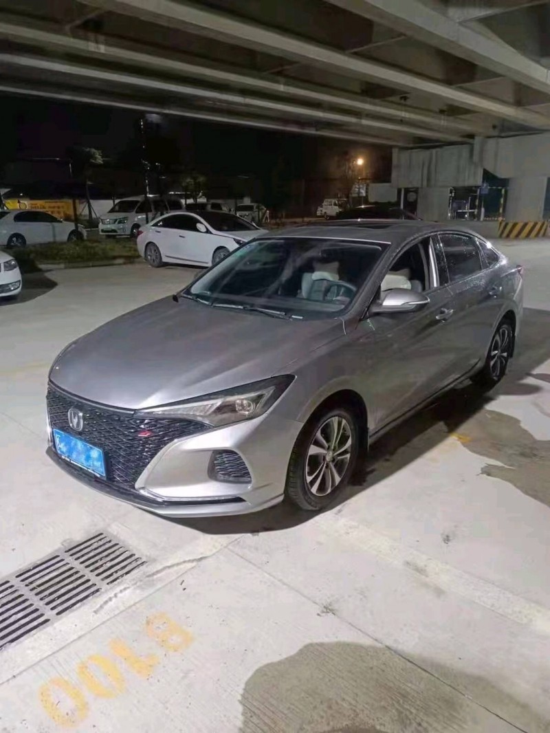 寧德20年長安汽車逸動3