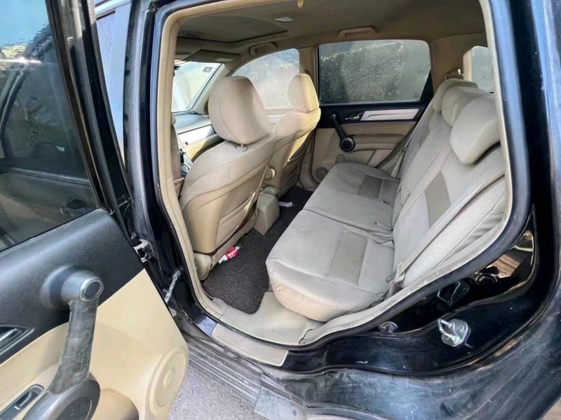 青島12年本田CR-V5