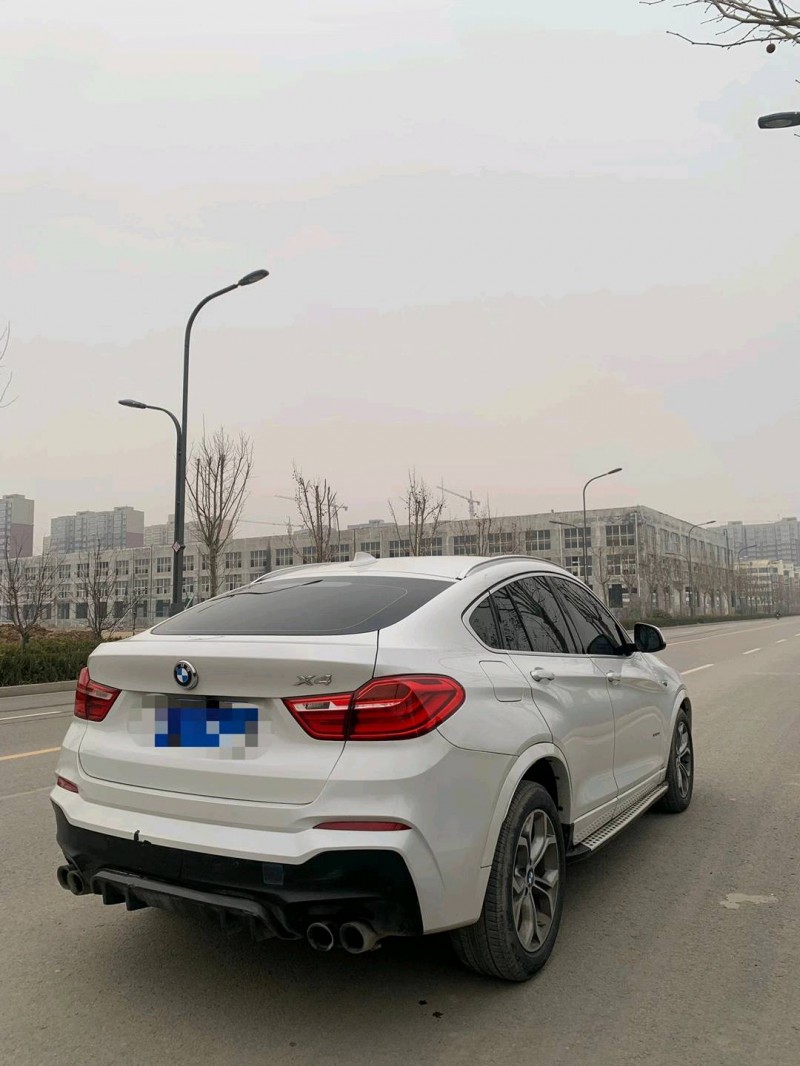 北京16年宝马X48