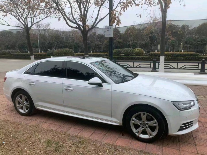 安慶18年奧迪A4L2