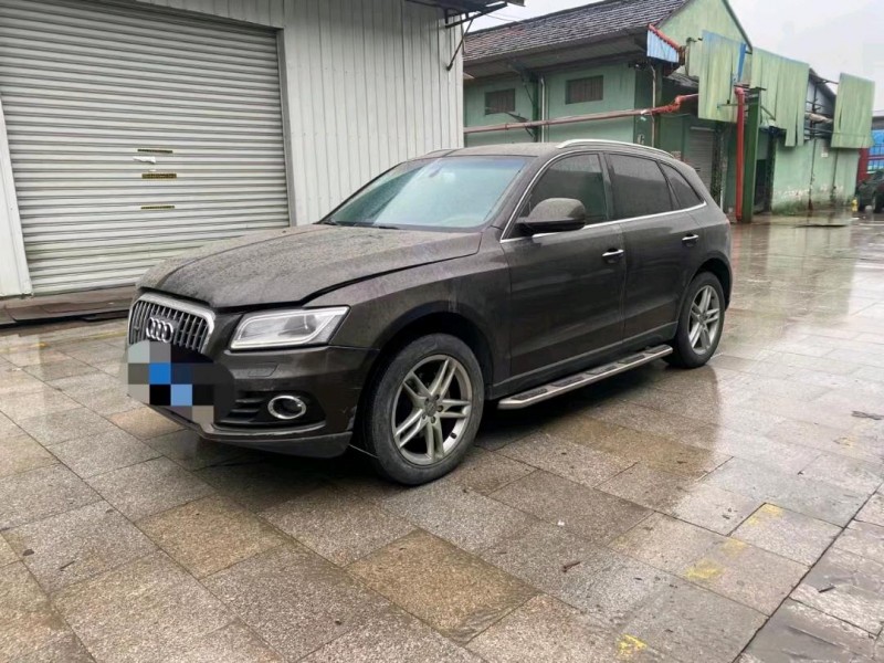 金華16年奧迪Q57