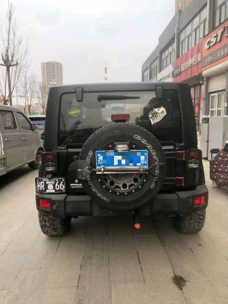 濟寧09年Jeep牧馬人2
