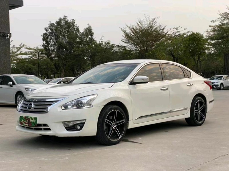東莞14年日產天籟3