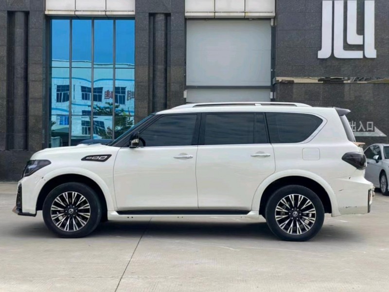 東莞18年日產途樂4
