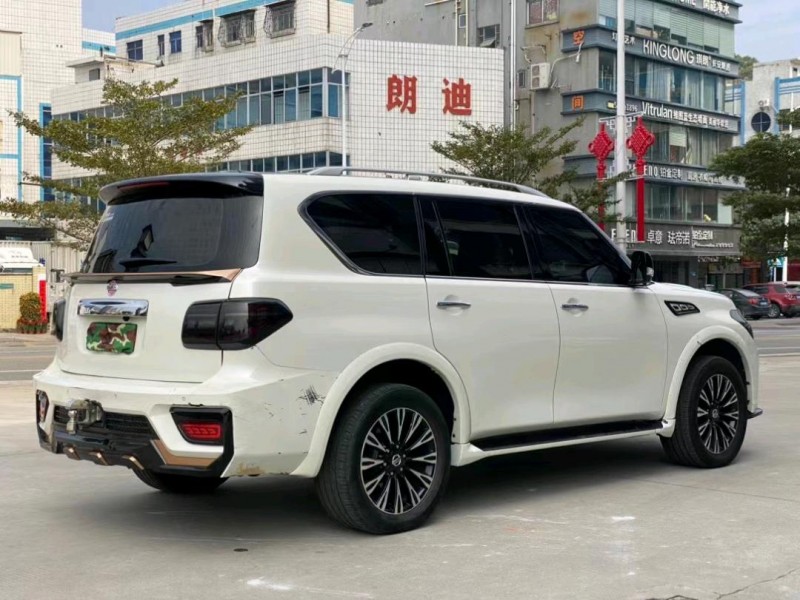 東莞18年日產途樂8