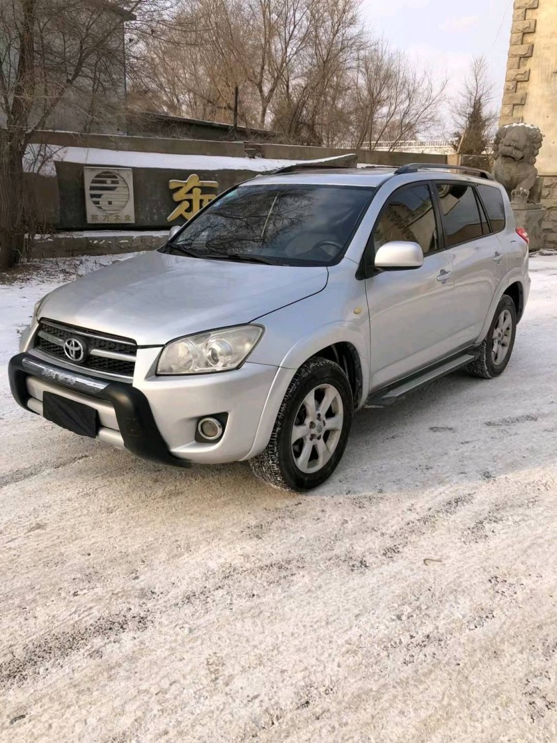 沈陽09年豐田RAV43