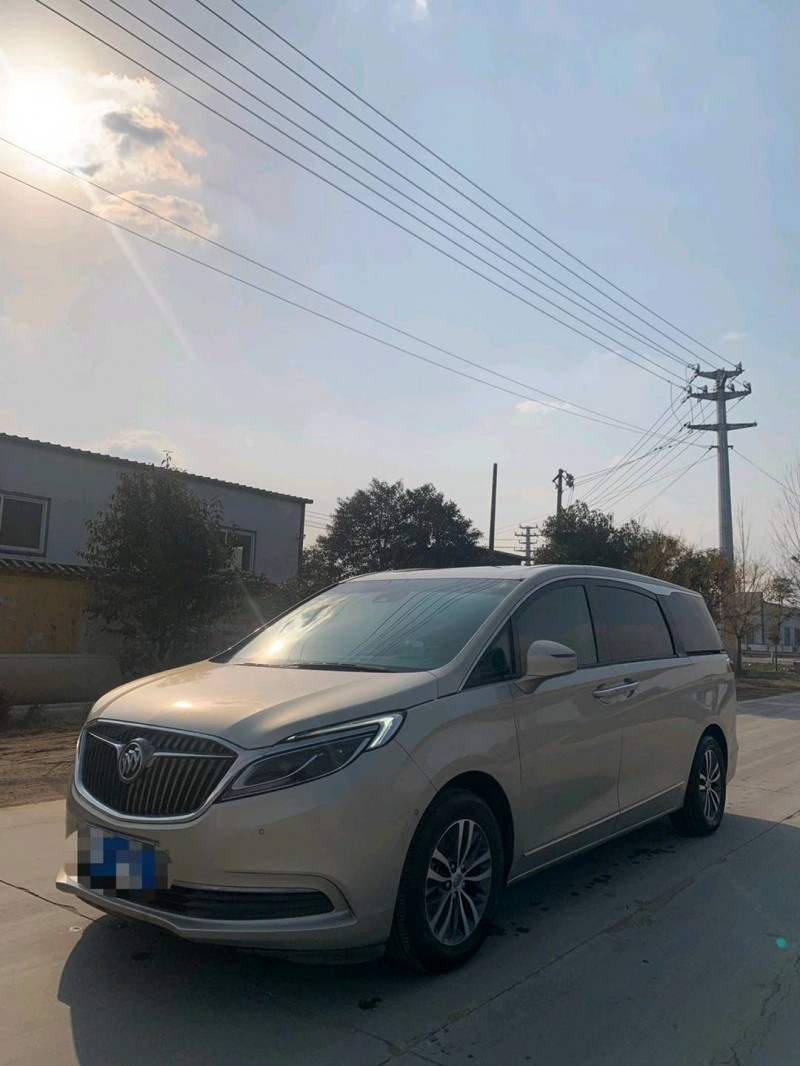 北京17年别克GL88