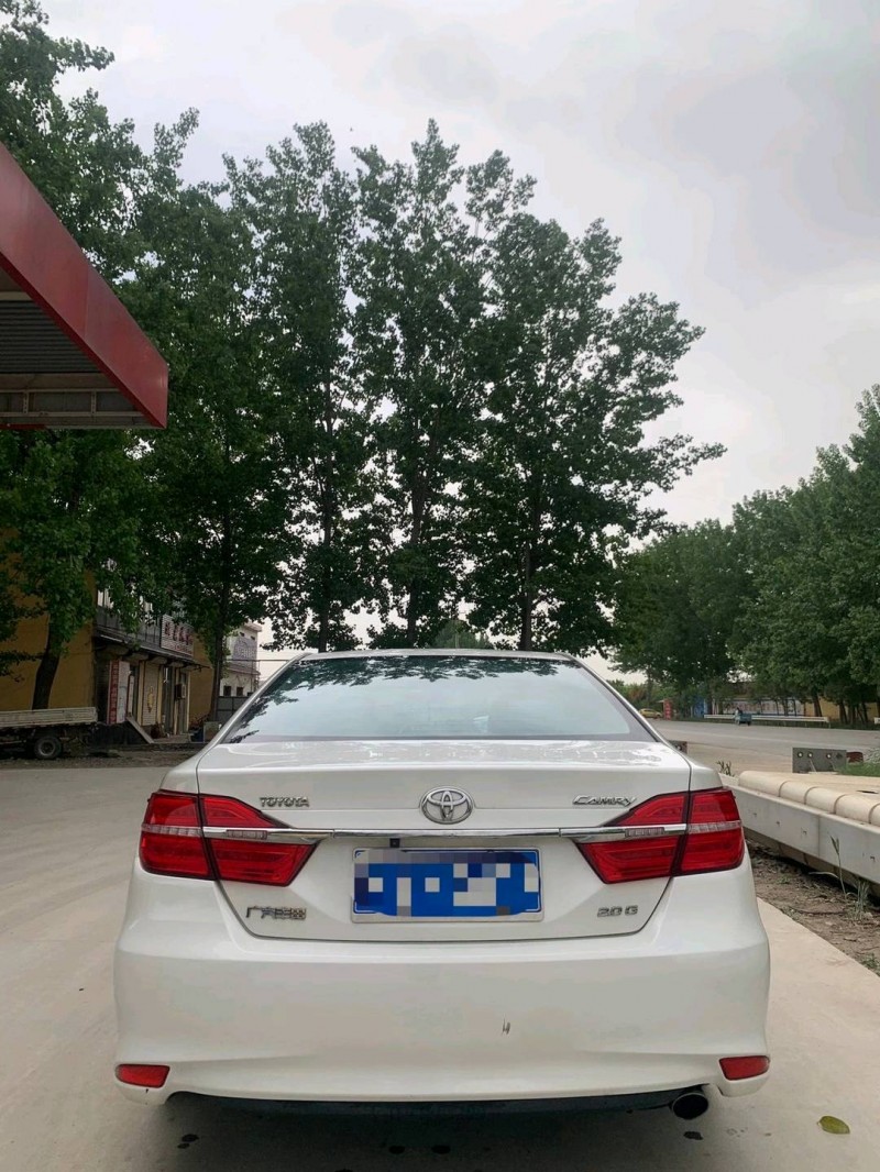 北京17年丰田凯美瑞9