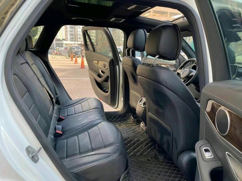 北京19年奔驰GLC5